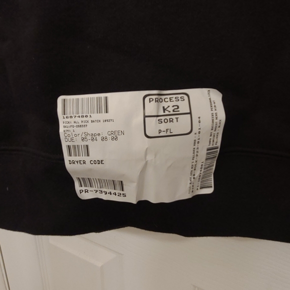 Official NFL bucs hoodie - Picture 2 of 5